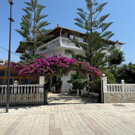 Garden Villa Veli 卡萨米尔 外观 照片