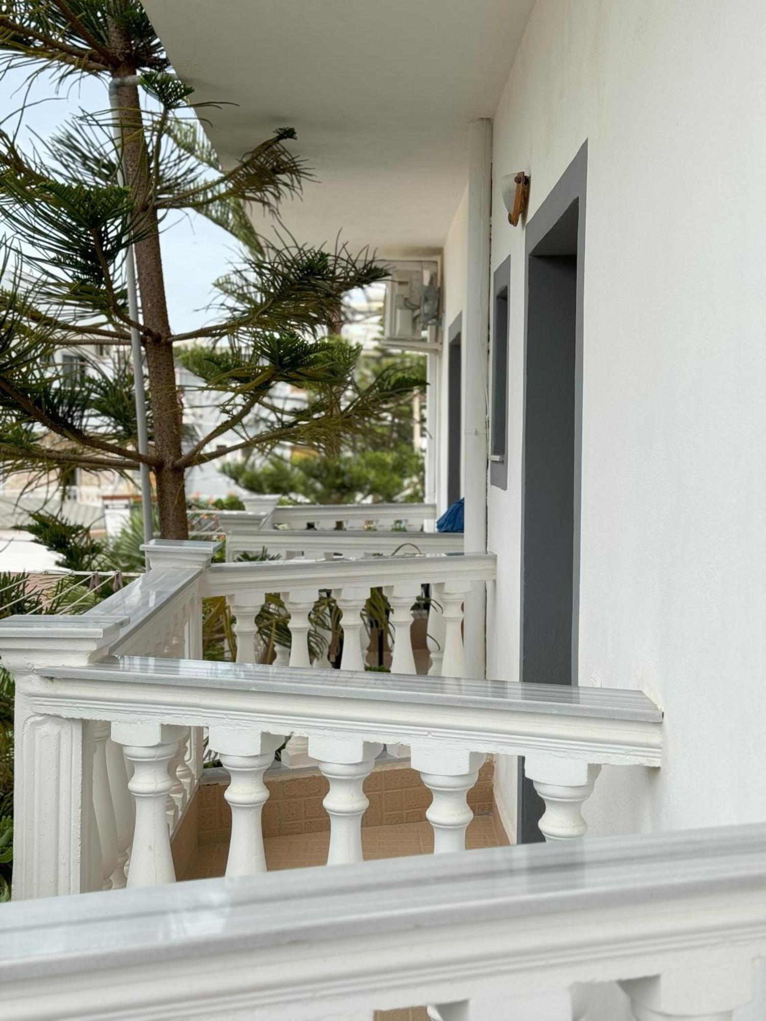 Garden Villa Veli 卡萨米尔 外观 照片